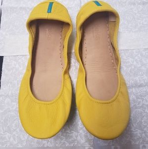 Tieks!